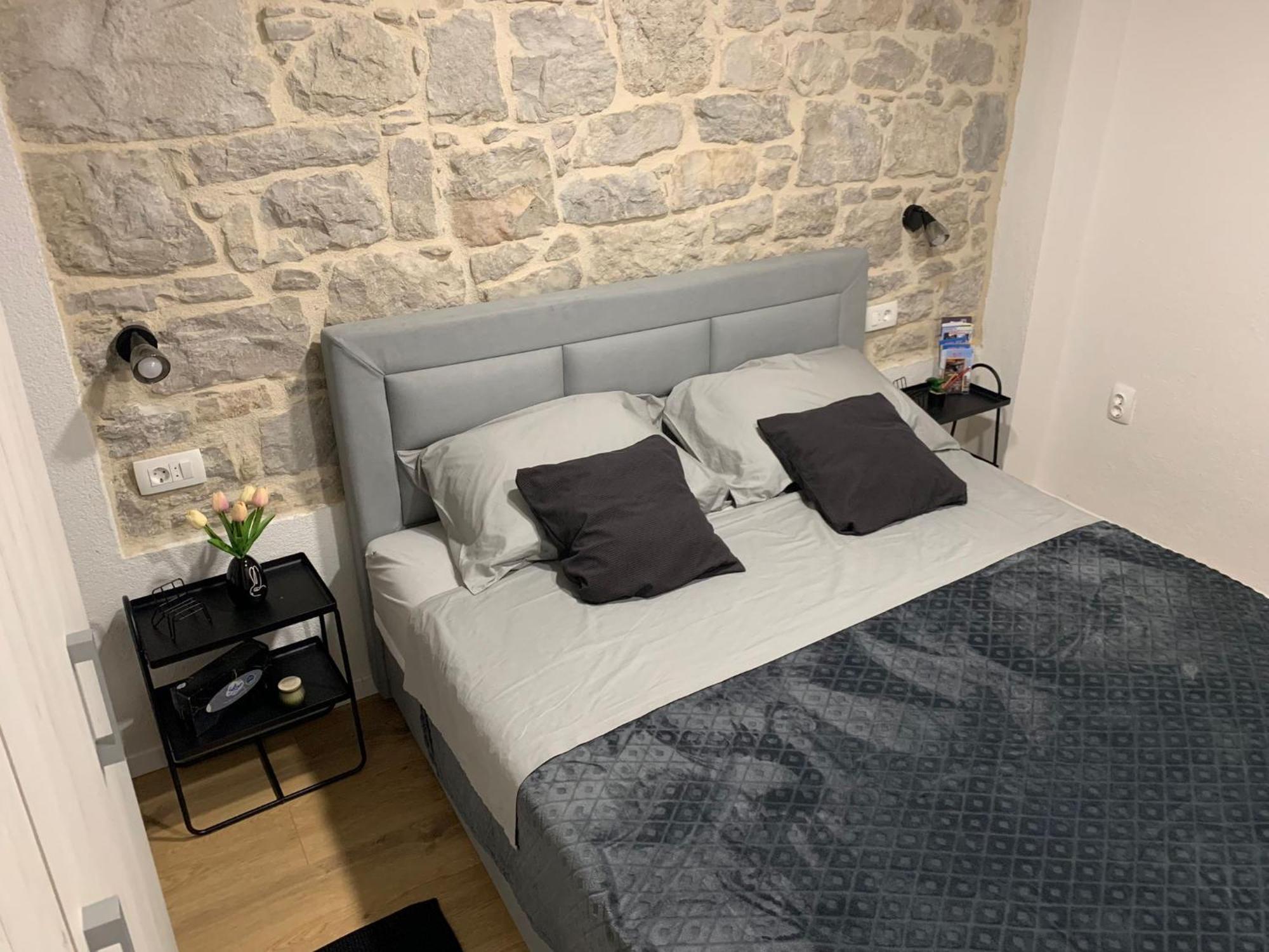 Apartman Blue Moon Split- Free Parking Zewnętrze zdjęcie