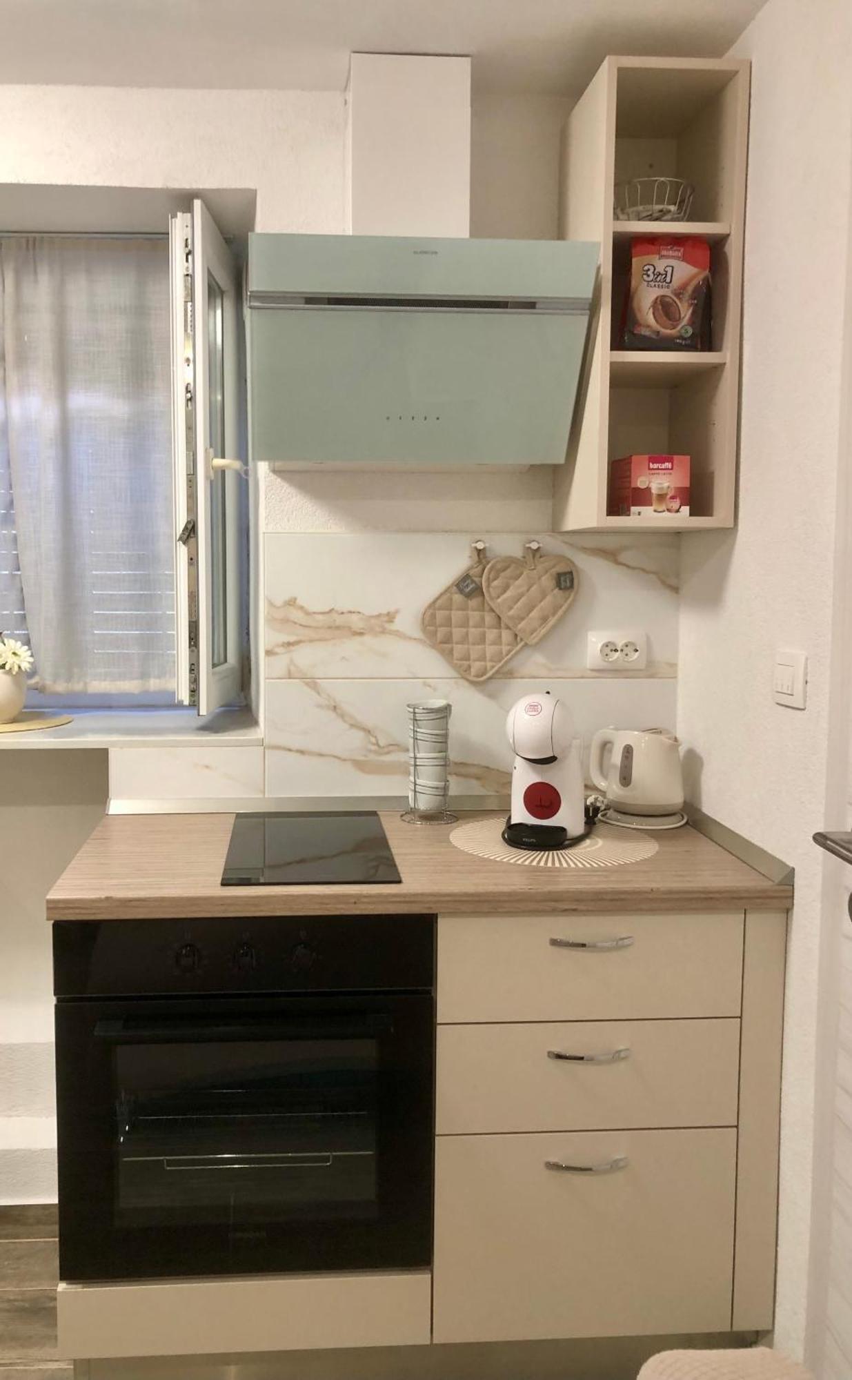 Apartman Blue Moon Split- Free Parking Zewnętrze zdjęcie