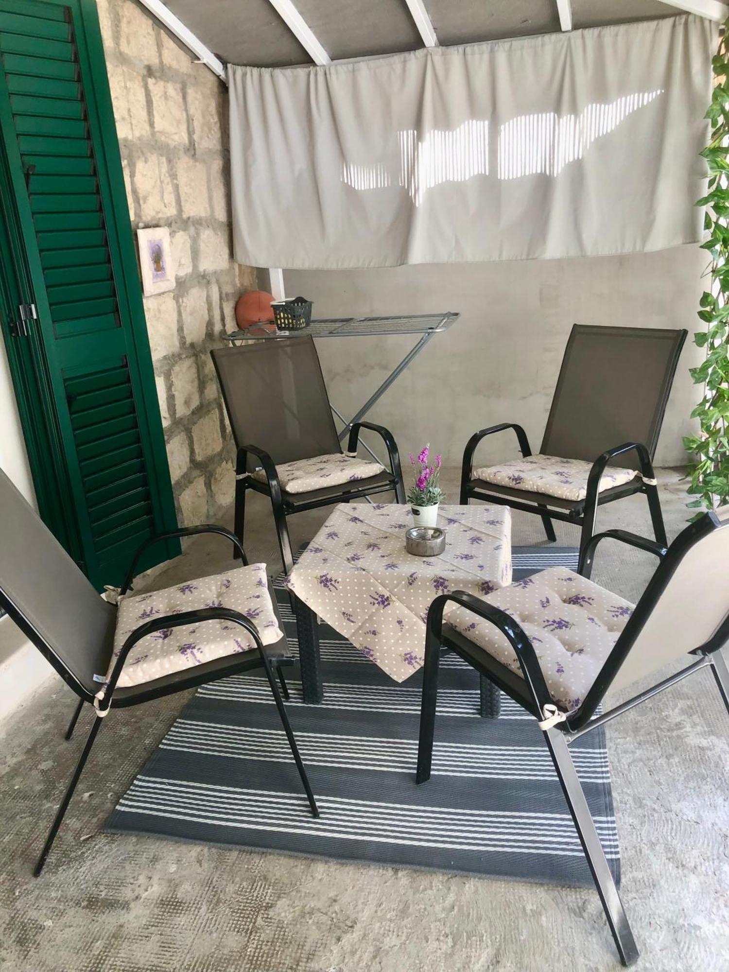 Apartman Blue Moon Split- Free Parking Zewnętrze zdjęcie